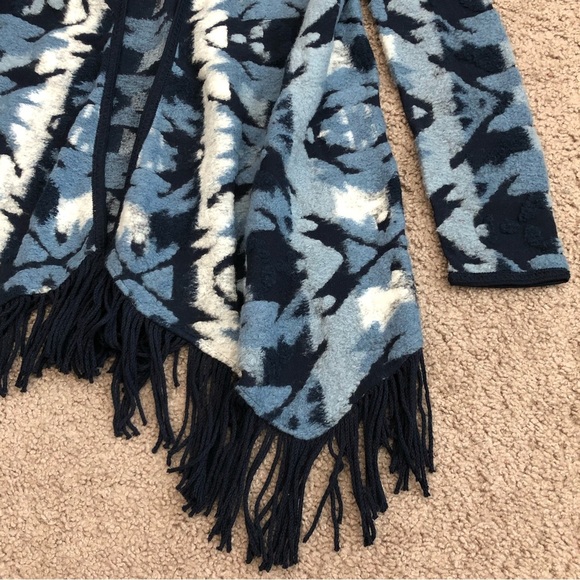 Lucky Brand Blue Blanket Fringe Cardigan Sweater - Picture 3 of 9